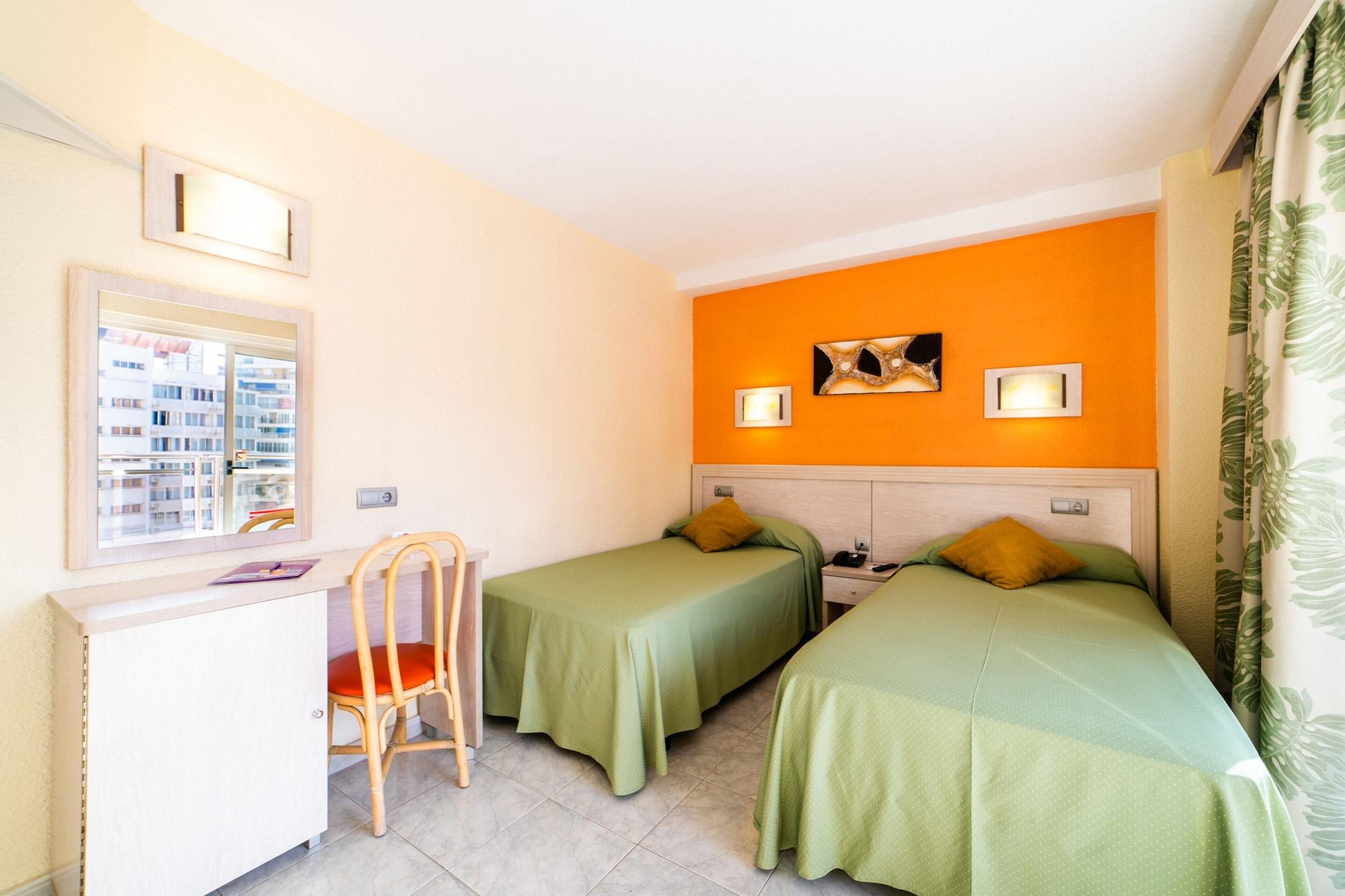 Hotel Servigroup Calypso Benidorm Luaran gambar