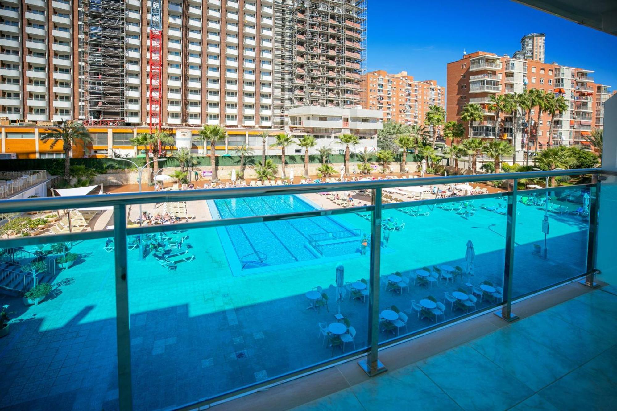 Hotel Servigroup Calypso Benidorm Luaran gambar