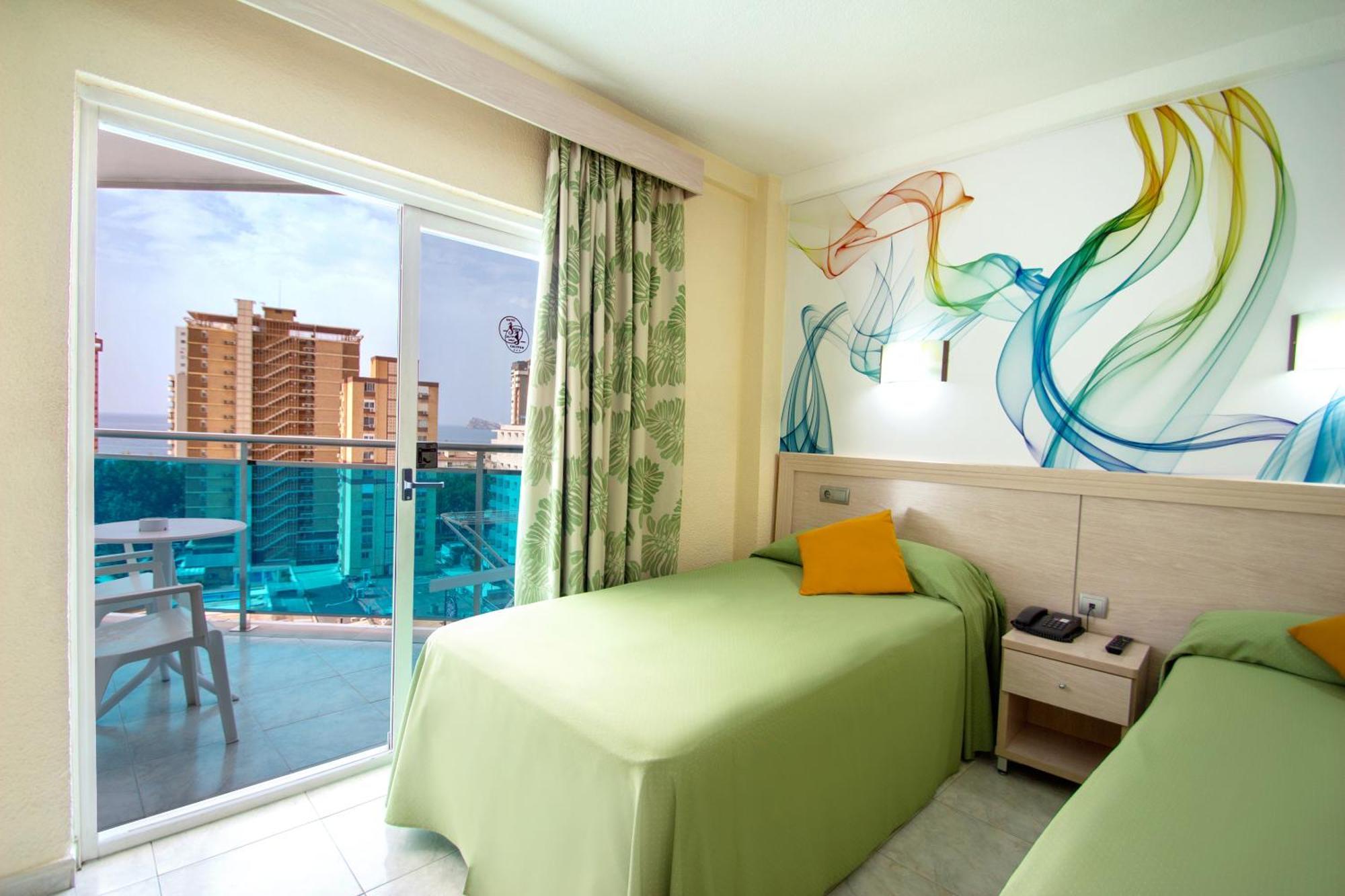 Hotel Servigroup Calypso Benidorm Bilik gambar
