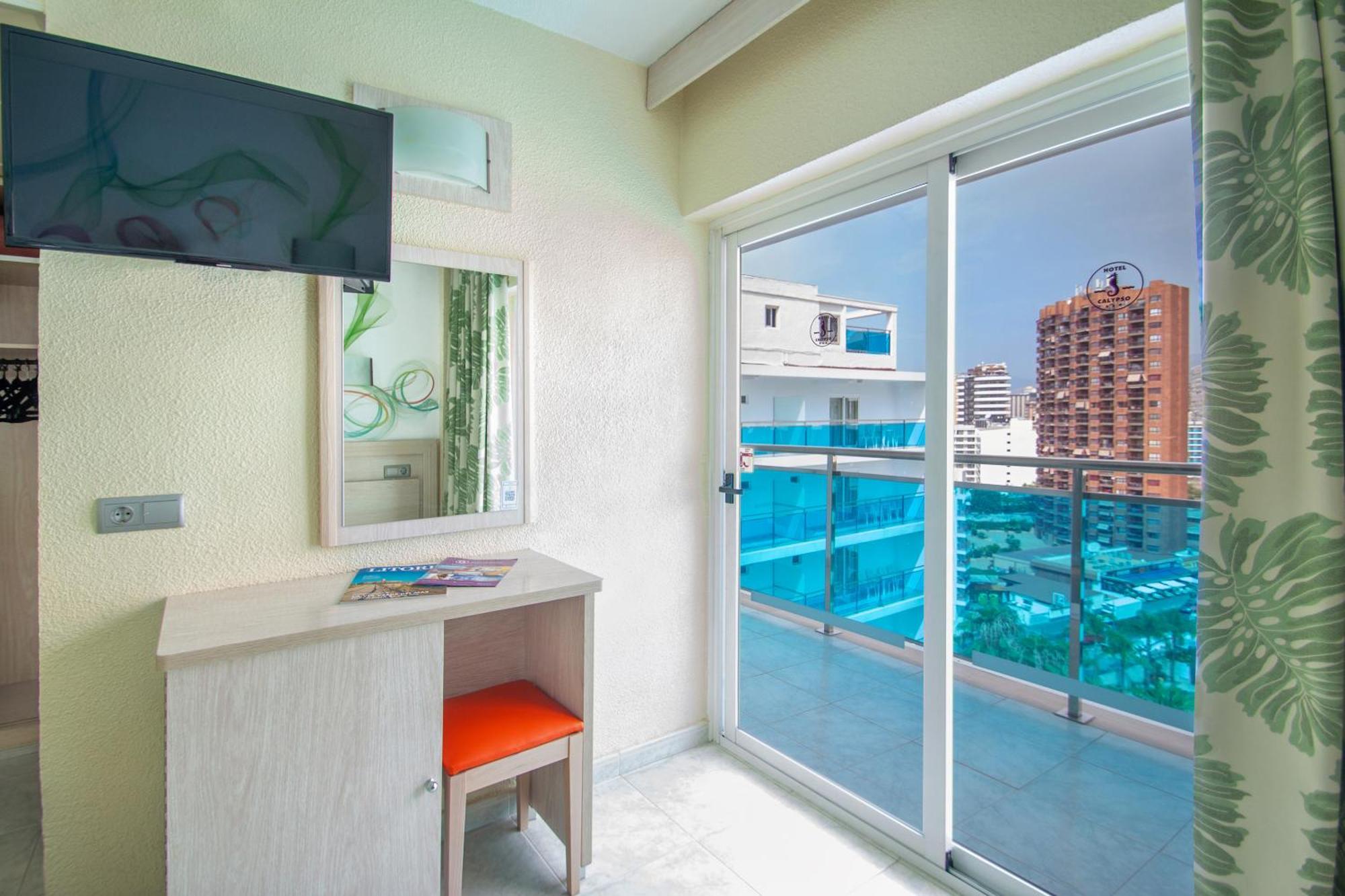 Hotel Servigroup Calypso Benidorm Bilik gambar