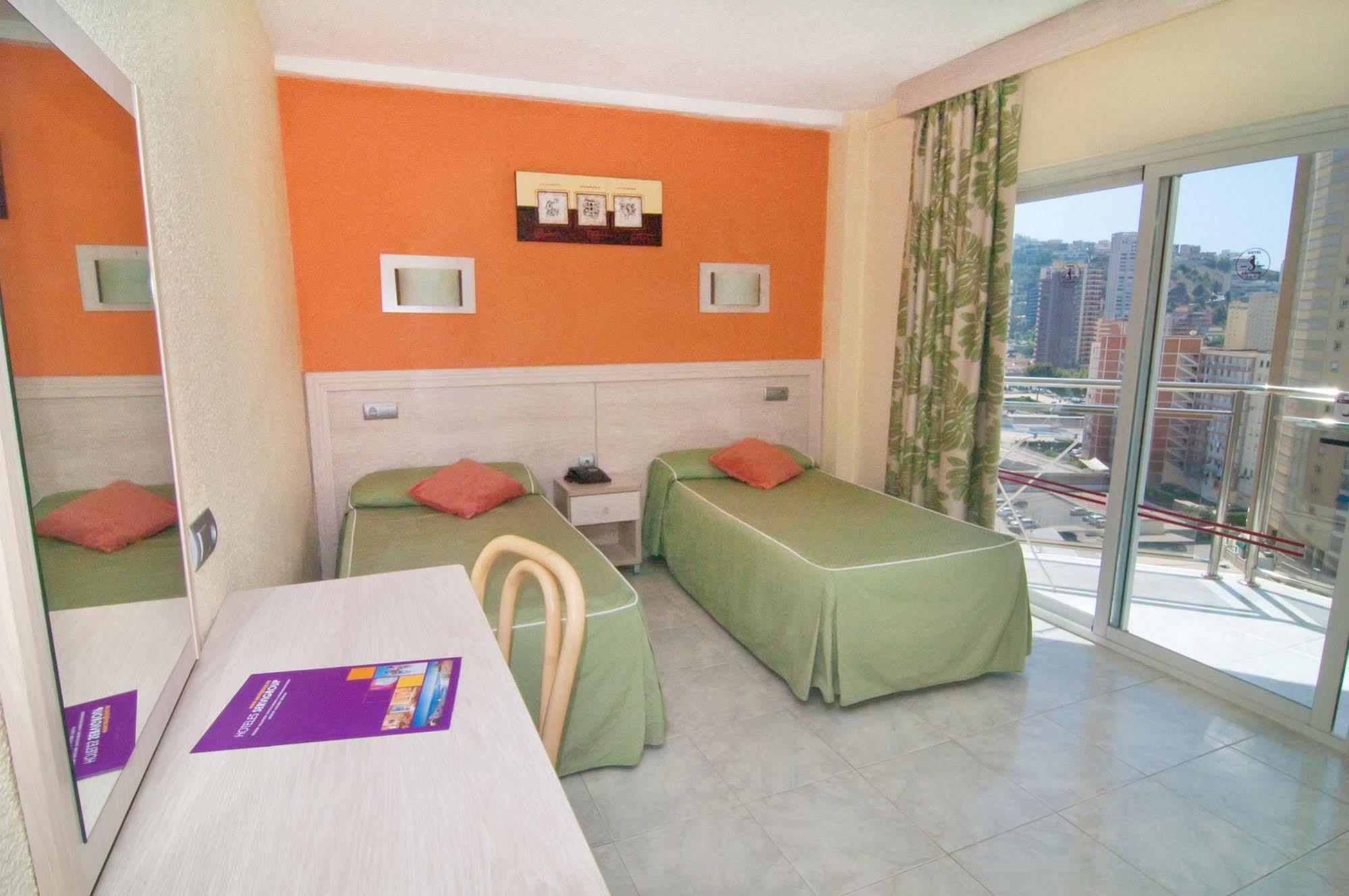 Hotel Servigroup Calypso Benidorm Luaran gambar