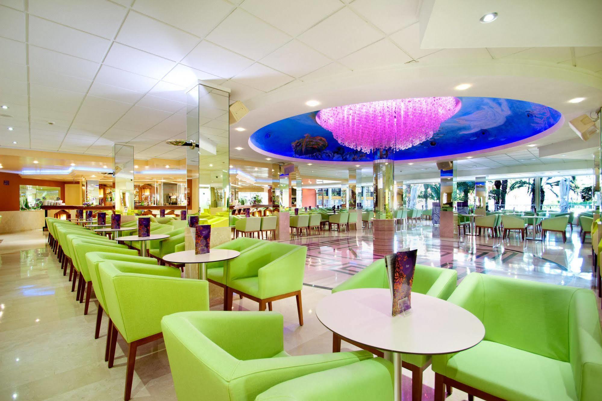 Hotel Servigroup Calypso Benidorm Luaran gambar